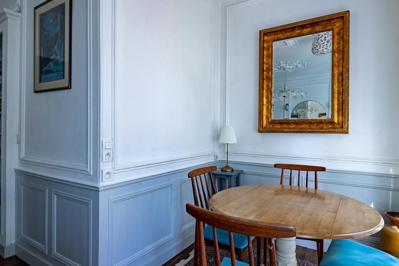 Appartement De La Tour De L'Horloge De دينان المظهر الخارجي الصورة